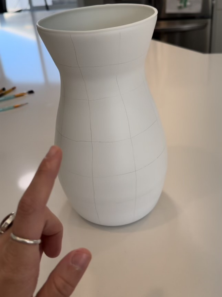 Checkered Vase DIY penciled out 